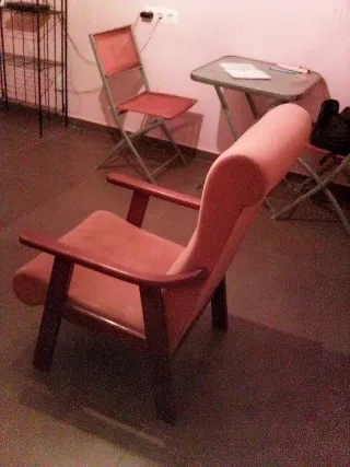Sillón tela y madera muy buen estado