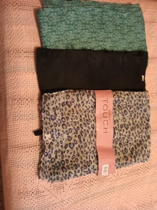 Pañuelos Mango (Negro, Verde)varias marcas