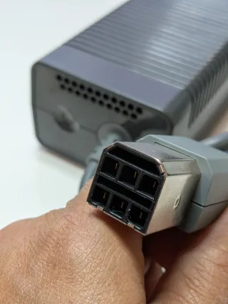 Fuente Alimentación y disco duro de 20gb Xbox 360 