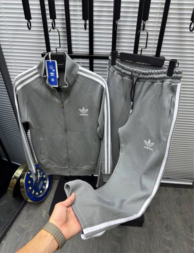 Chándal calidad!!! 
Tallas:S-M-XXL 