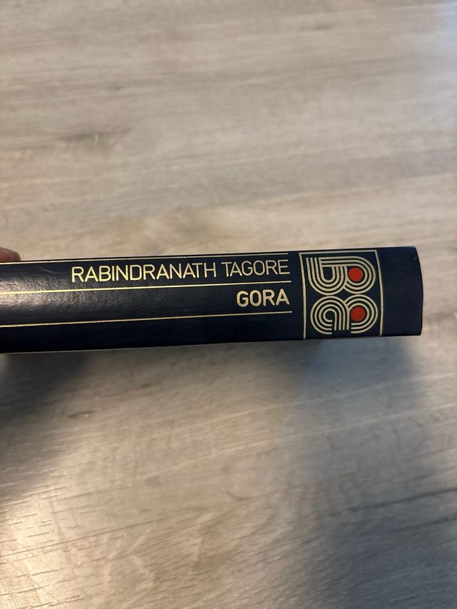 Gora