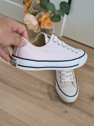 Converse talla 39 color rosa clarito
