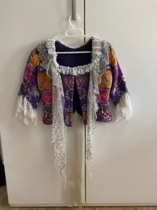 Traje de Fallera en tonos Morados