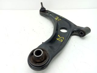 BRAZO SUSPENSION INFERIOR DELANTERO IZQUIERDO TOYOTA YARIS (2)