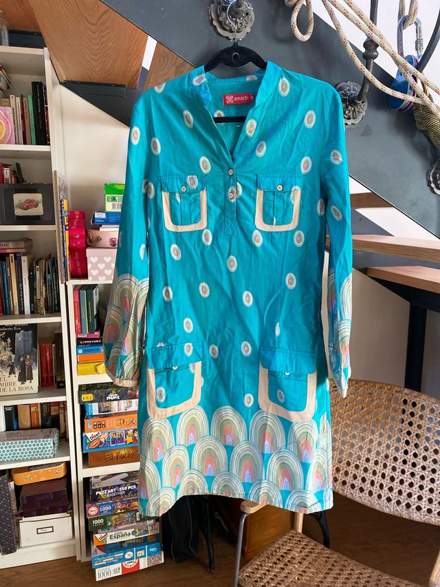Vestido turquesa Amarti con estampado