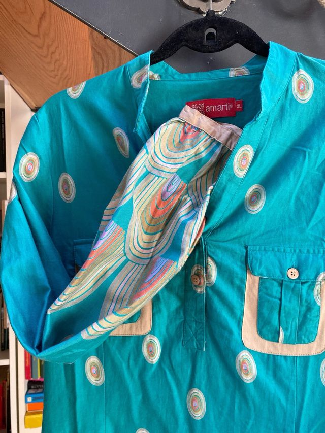 Vestido turquesa Amarti con estampado