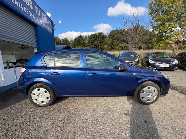 Opel Astra 1.6 16 EDITION