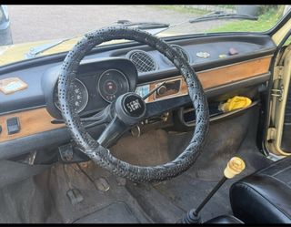 SEAT 127 año1976 con 43.090km en muy buen estado, 