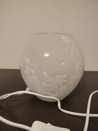 Lampada da tavolo in vetro