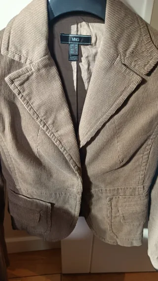 Chaqueta Mango Pana Talla S