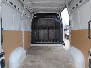 Renault Master 2.3 furgon l1h2 135cv 