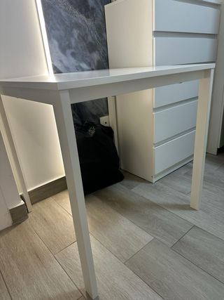 Mesa blanca Ikea madera