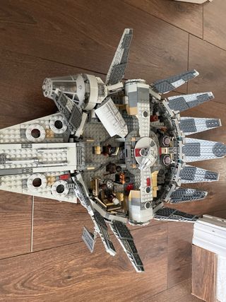 Lego Millennium Falcon