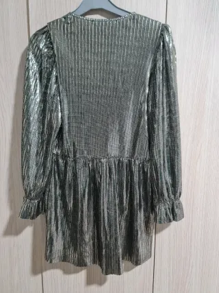 Blusa Sfera plateada talla L