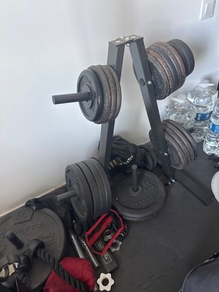 Rack, pesas y banco gimnasio