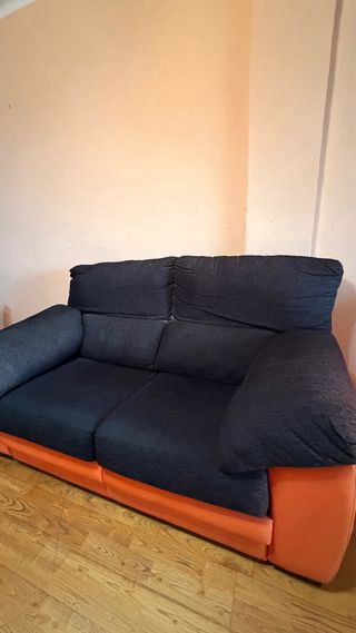 Sofá 2 plazas negro y naranja