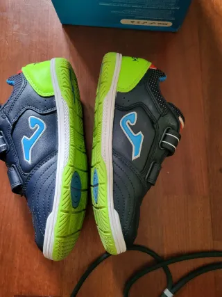 Zapatillas Joma Fútbol Sala Azul Talla 33. 