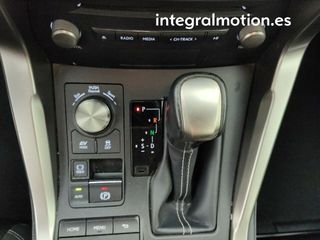 Lexus NX 2.5 300h Business 2WD