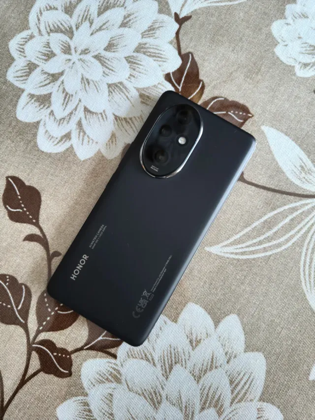 Honor 200 Pro 512GB Negro (18 ciclos de carga)