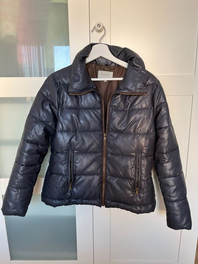 Plumas azul marino Zendra