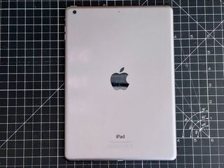 iPad Air 1ª Gen 32GB Plata - Impecable