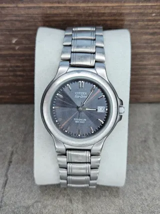 Citizen Eco-Drive Titanium WR100 