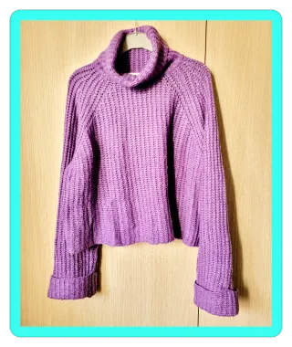 Jersey Morado Cuello Alto Oversize