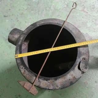 Estufa leña redonda metal falta circulo superior