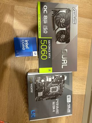 PC Gaming Intel i7 14th Gen RTX 5060 32GB RAM