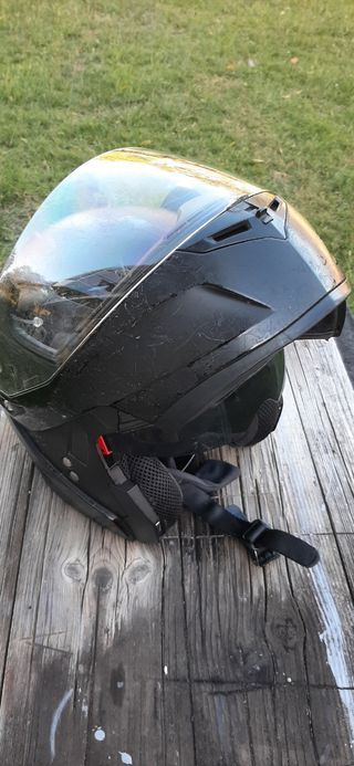 Casco integral abatible