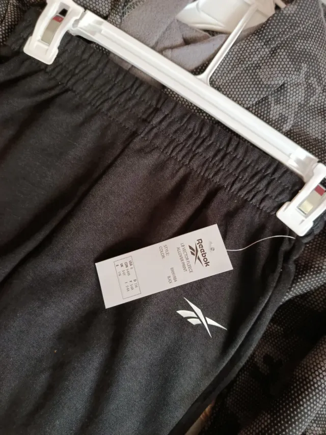 Chándal Reebok Talla 5-6 Años