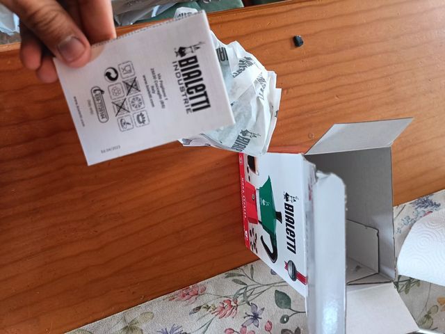 Cafetera Bialetti Moka express nueva