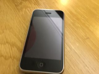 Apple iPhone 16GB Nero/Argento