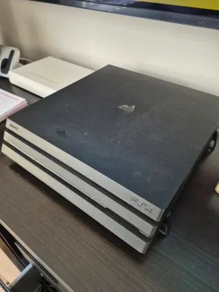 PlayStation 4 Pro Negra