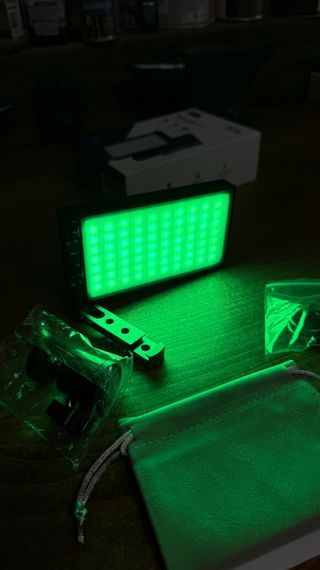 Foco luz FOTO-VIDEO Led Pixél G1s RGB 12 ESCENAS
