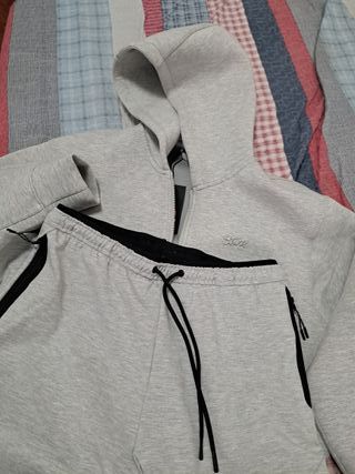 Chándal STWD Gris Talla M Nuevo