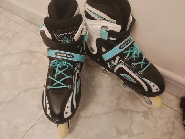 Patines en línea con luces LED