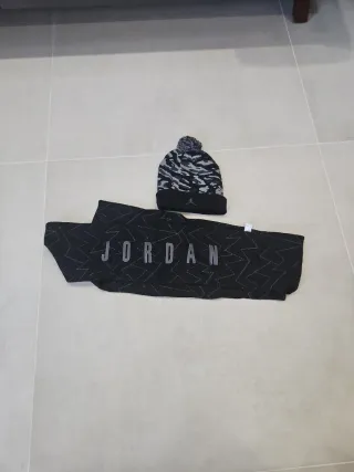 Gorro y bufanda Jordan