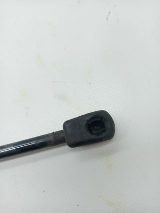 AMORTIGUADORES MALETERO / PORTON KIA XCEED (3)