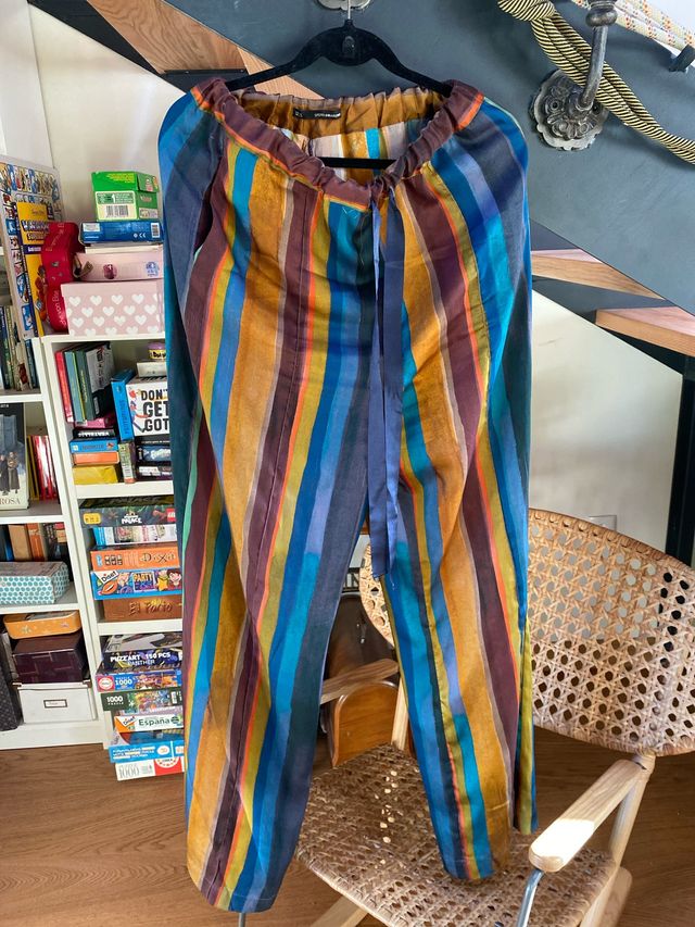 Pantalones de rayas ligeros