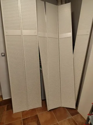 Puertas de armario abatibles