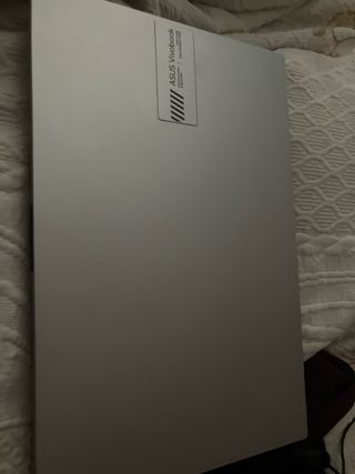 Portátil ASUS VivoBook 15 AMD