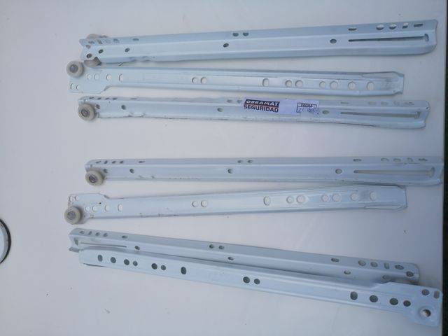 Guías para cajoneras.