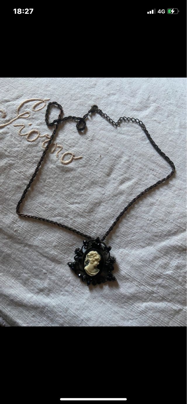 Ciondolo cammeo donna