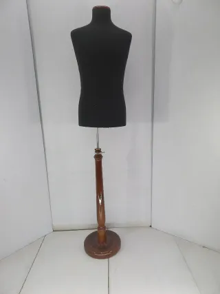 Maniquí Busto Hombre Negro