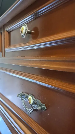 Cómoda vintage de madera