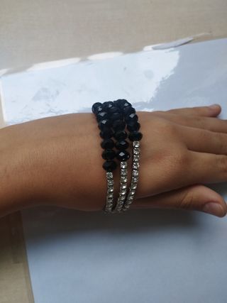 Lote 3 Brazaletes: Dorado, Infinito,Negro