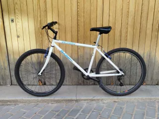 Bicicleta Specialized Rockhopper MTB