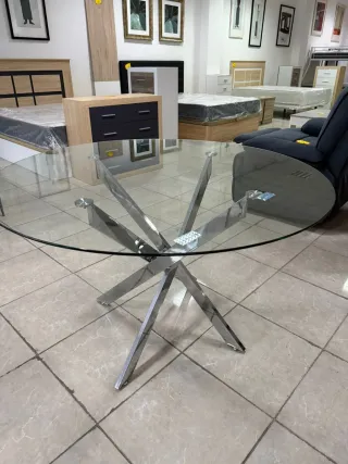 Mesa redonda cristal y metal