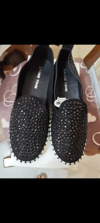 Scarpe basse donna nere con strass